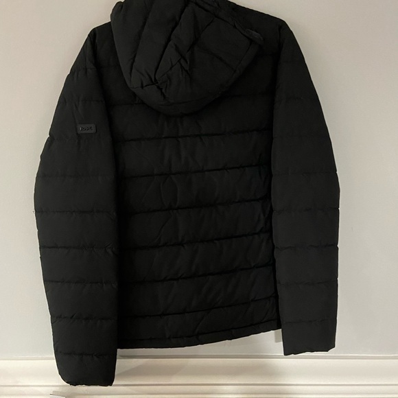 Michael Kors black puffer jacket NEW with tags - Picture 3 of 4